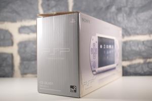 Playstation Portable Slim  Lite Ice Silver (04)